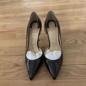 Elegant Black Patent Leather Women's Heels